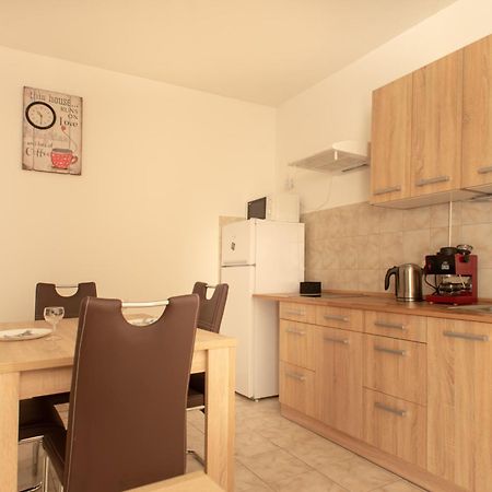 Modor Apartman Alsopahok Ngoại thất bức ảnh