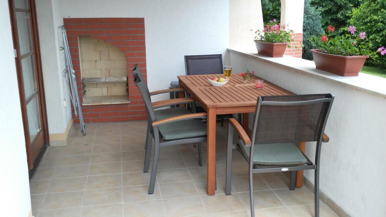 Modor Apartman Alsopahok Ngoại thất bức ảnh